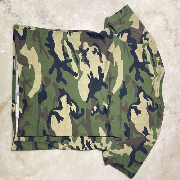 Sandro men’s camouflage T-shirt - Picture 3 of 4